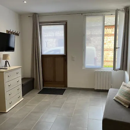 Holiday home Avec Jardin A